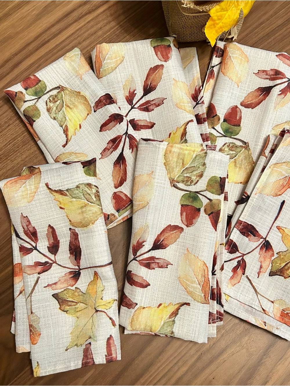 Set of 6 Fall Autumn Leaf Cloth Dinner Napkins  18” x 18” Thanksgiving Decor